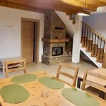 Holiday home Pieninskie Katy Kroscienko nad Dunajcem